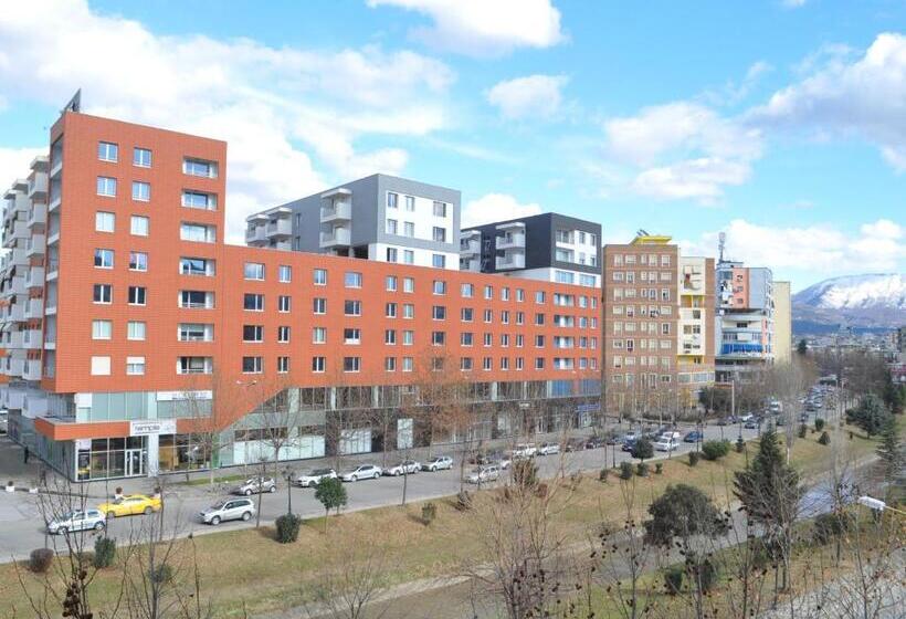 Balkonlu 1 Yatak Odalı Daire, Oda Hotel Tirana