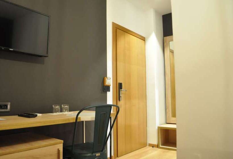 Ekonomik Oda, Oda Hotel Tirana