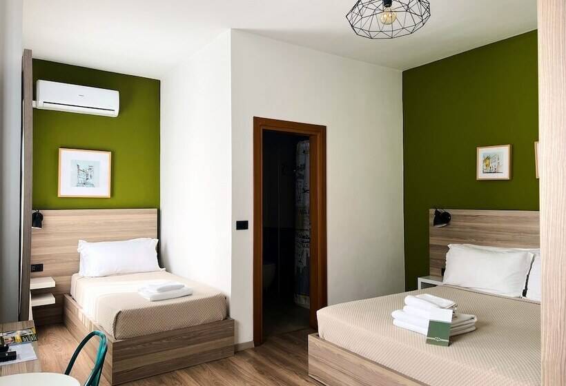 Üç Kişilik Standart Oda, Oda Hotel Tirana