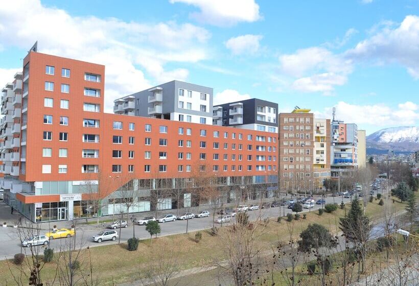 Balkonlu 1 Yatak Odalı Daire, Oda Hotel Tirana