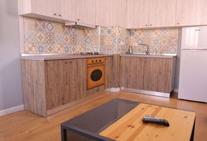 Balkonlu 1 Yatak Odalı Daire, Oda Hotel Tirana