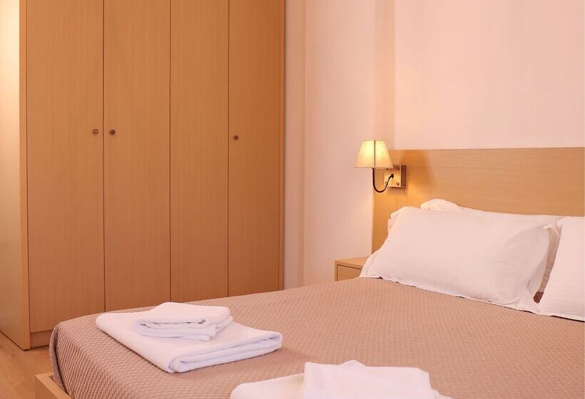 Balkonlu 1 Yatak Odalı Daire, Oda Hotel Tirana