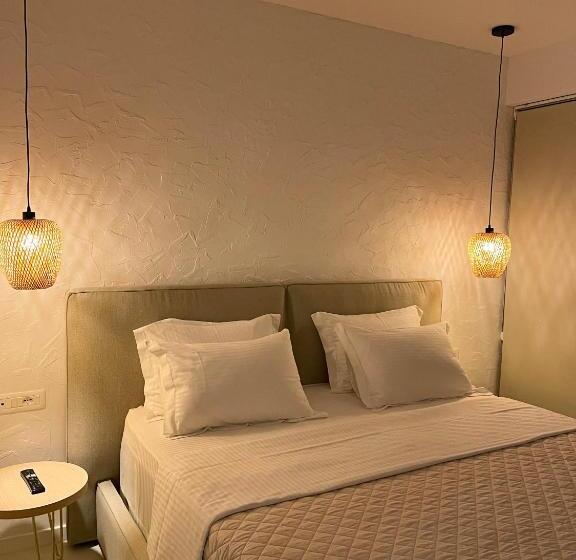 חדר סטנדרט, Dimitri