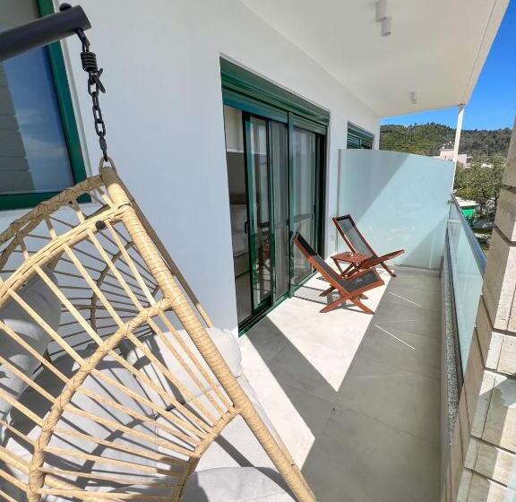 חדר סטנדרט, Dimitri