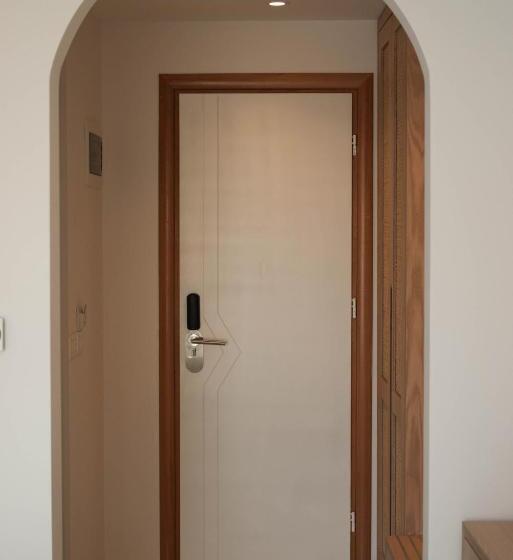 חדר סטנדרט עם מיטת קינג, Dimitri