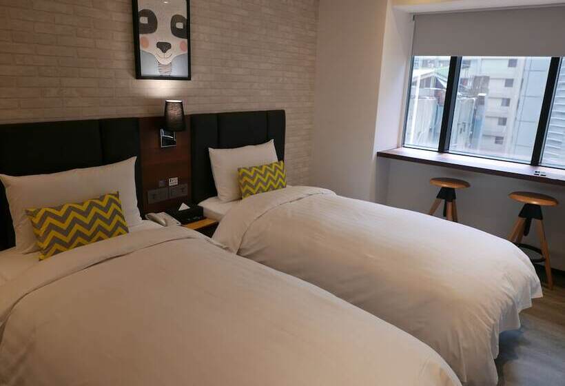 اتاق لوکس, Gold Inn