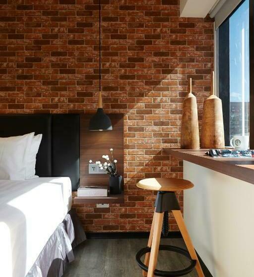 اتاق لوکس, Gold Inn