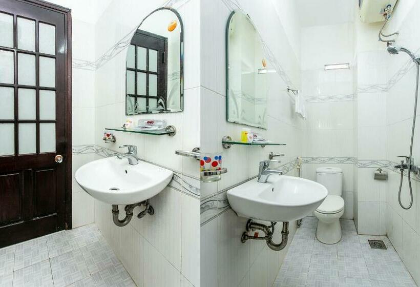 اتاق لوکس, Honey Hotel Da Nang