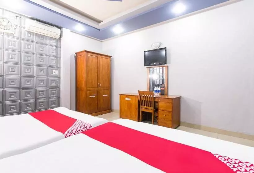 اتاق سوپریور چهار تخته, Honey Hotel Da Nang