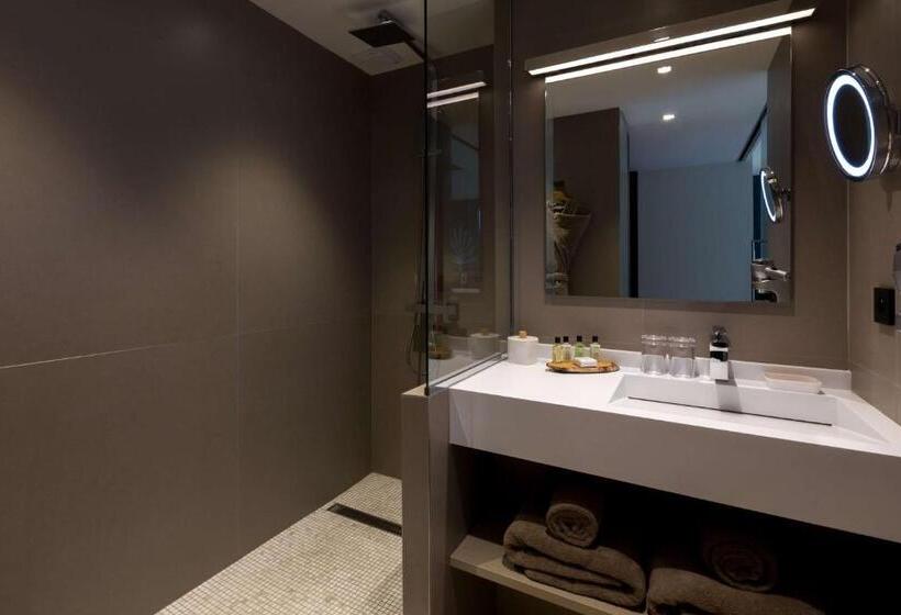 Номер Престиж, L Arbre Voyageur   Bw Premier Collection   Lille