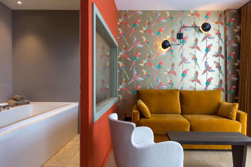 Люкс Кровать Кинг, L Arbre Voyageur   Bw Premier Collection   Lille