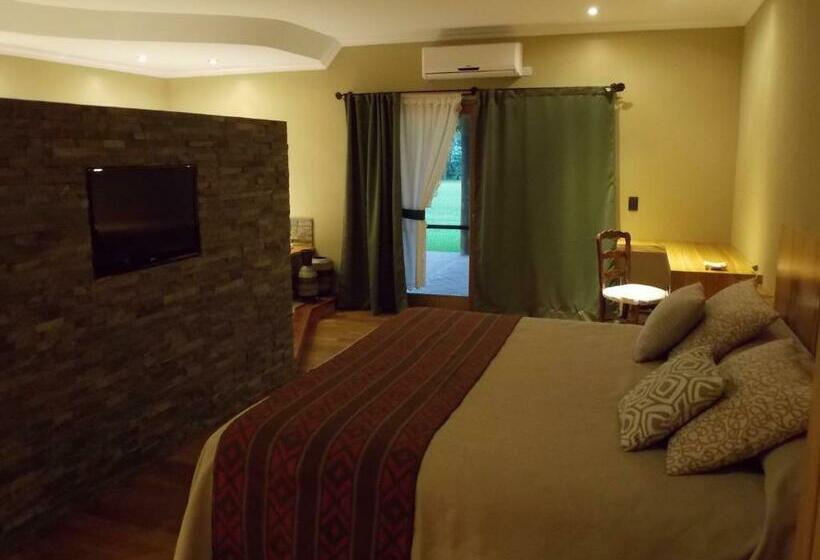 جناح, Noha Casa De Campo