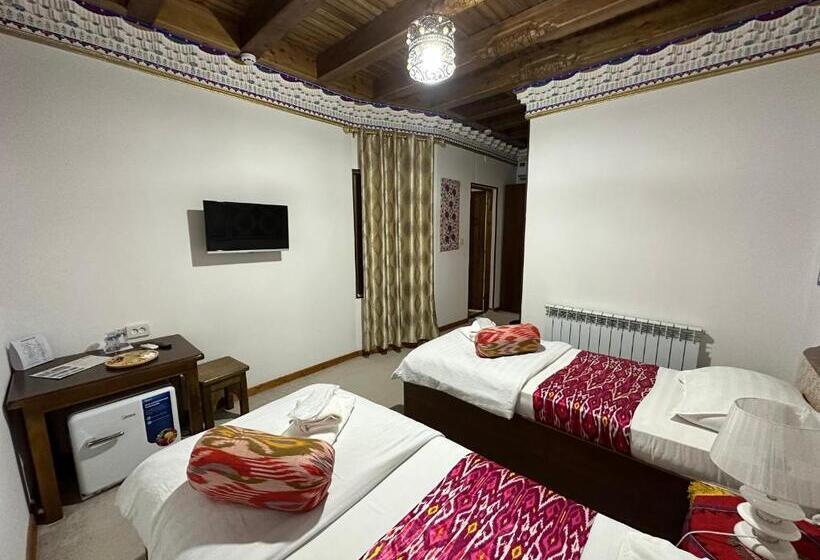 חדר סופריור, Rizo Boutique