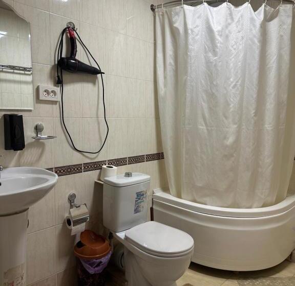 חדר סופריור לשלושה, Rizo Boutique