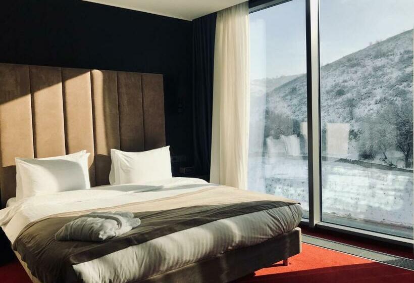 اتاق استاندارد, Maqan Hotel Almaty