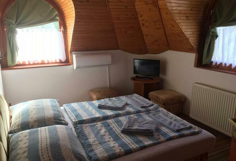 חדר סטנדרט, Káptalan Vendégház