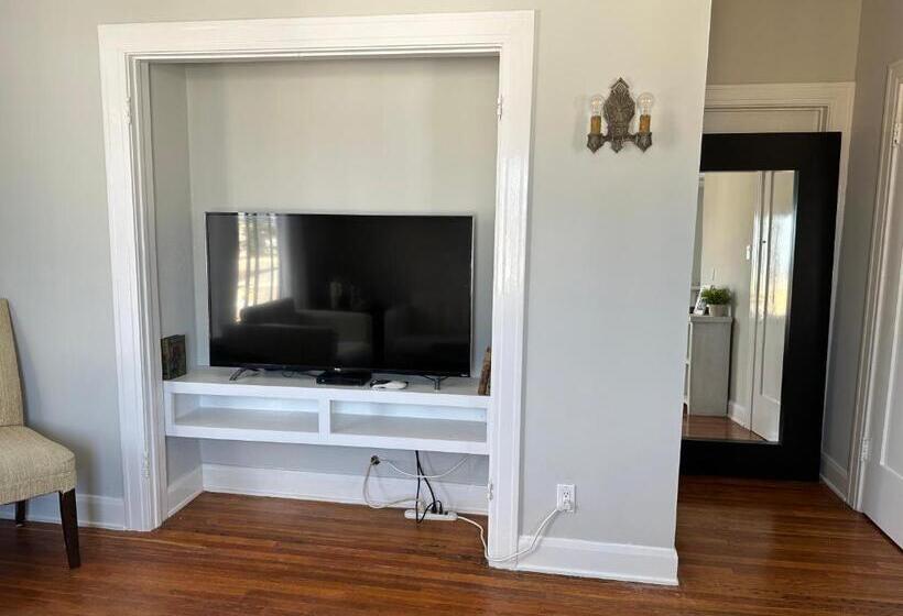 オーシャンビューデラックススイート, The Vurpillat