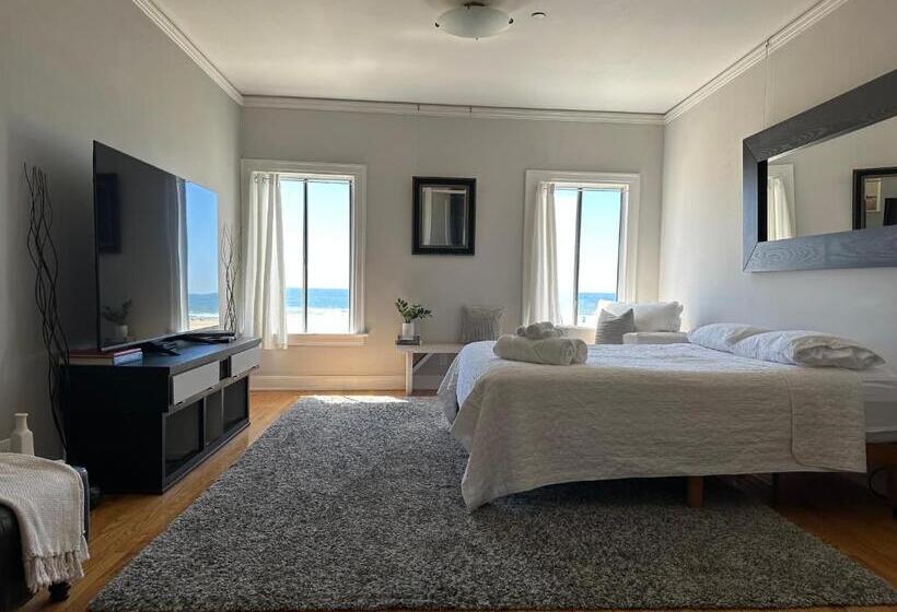 オーシャンビューデラックススイート, The Vurpillat