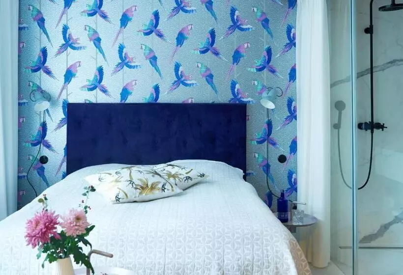 エコノミールーム, Five Rooms
