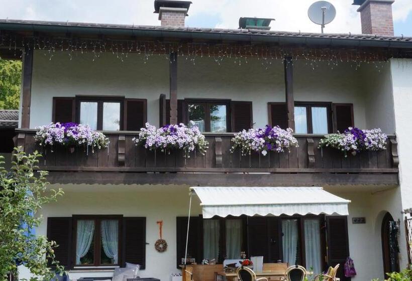 اتاق استاندارد سه تخته با بالکن, Gästehaus Brigitte