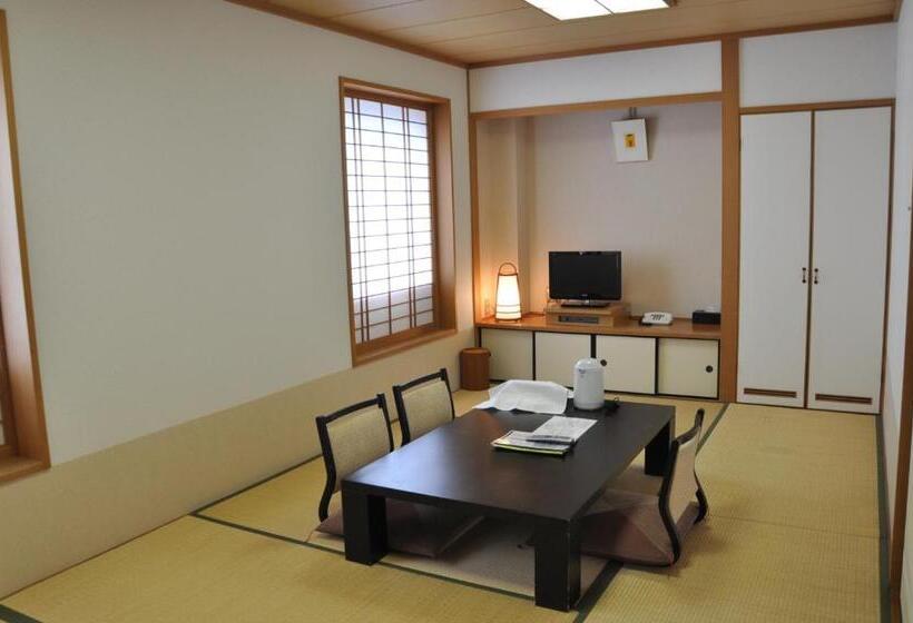 Quarto Estandar, Bientos