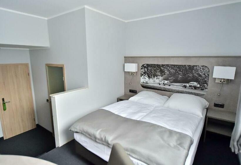 수피리어 룸, Gt3