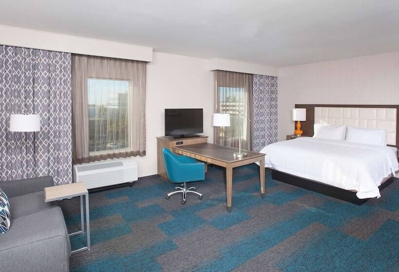 스탠다드 스튜디오 더블 침대, Hampton Inn & Suites Lax El Segundo