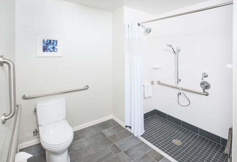 스탠다드 스튜디오 더블 침대, Hampton Inn & Suites Lax El Segundo