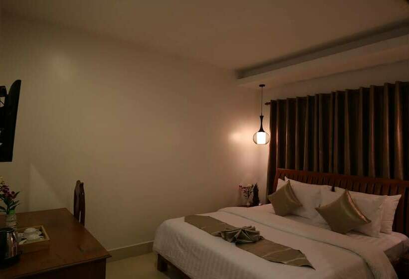 Номер Стандарт, Holy Angkor