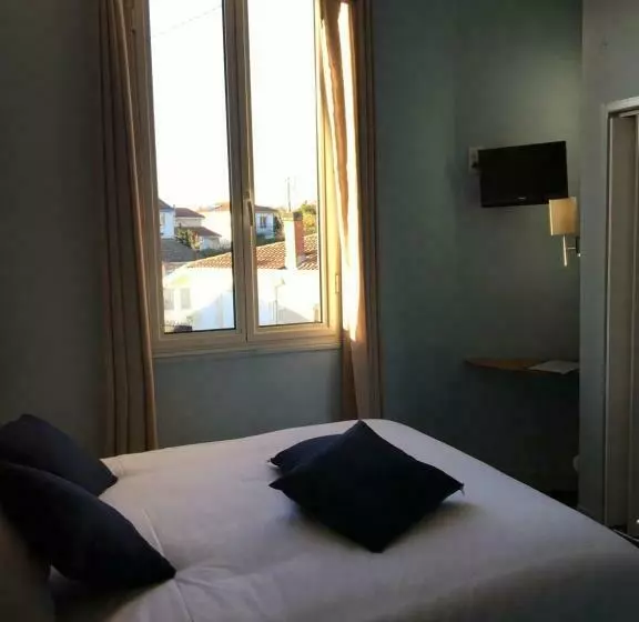 اتاق استاندارد, Hôtel Familial L Ostréi