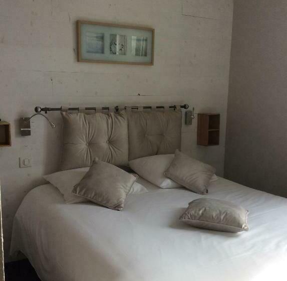 اتاق استاندارد, Hôtel Familial L Ostréi