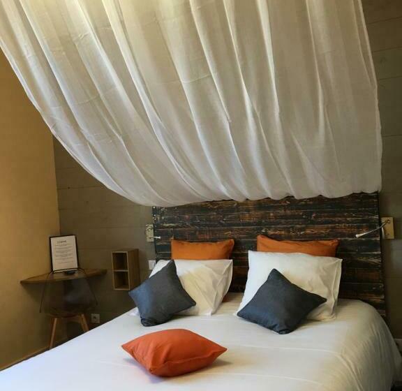 اتاق استاندارد, Hôtel Familial L Ostréi