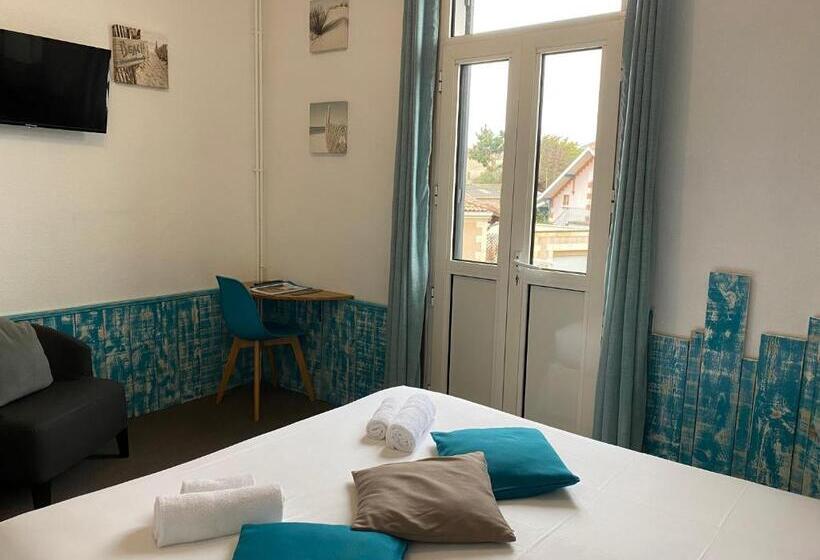 اتاق سوپریور, Hôtel Familial L Ostréi