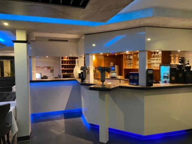 Номер Стандарт, Louis Hotels