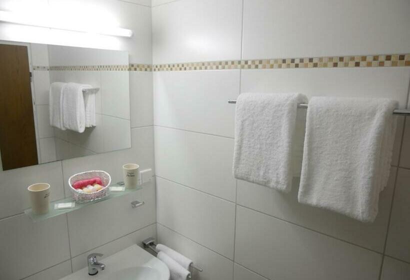 חדר סטנדרט, Pension Helma