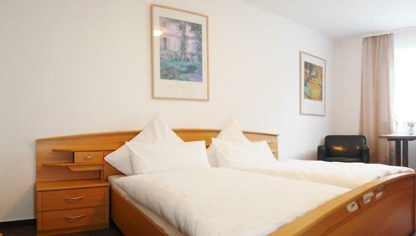 חדר סטנדרט, Pension Helma