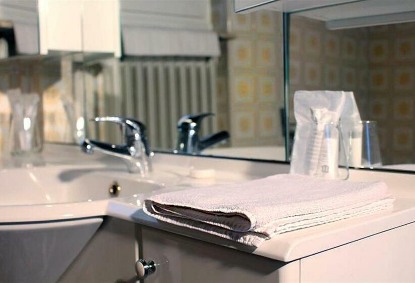 스탠다드 룸, Restaurant Margaretenhof