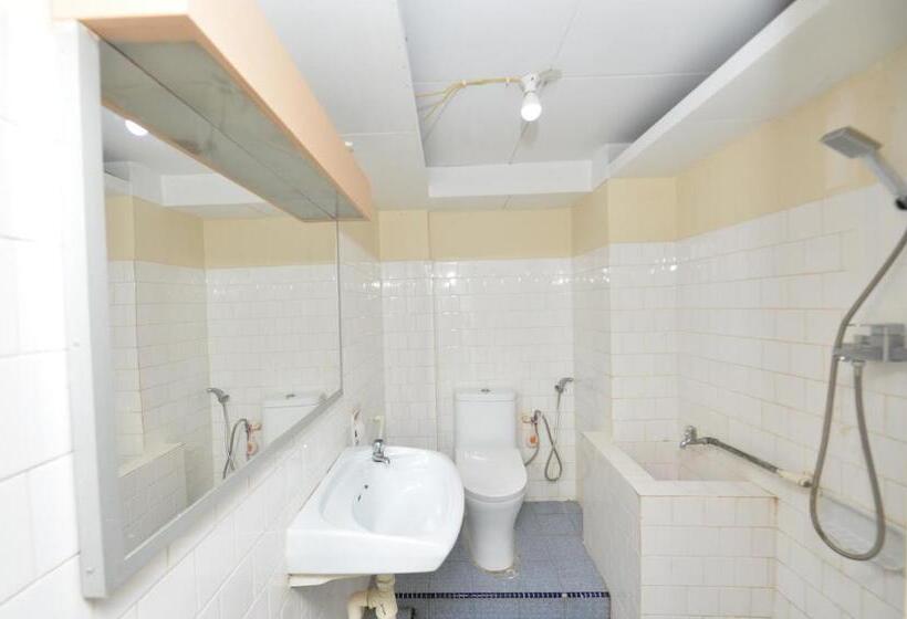 标准间, Sampurna Jaya