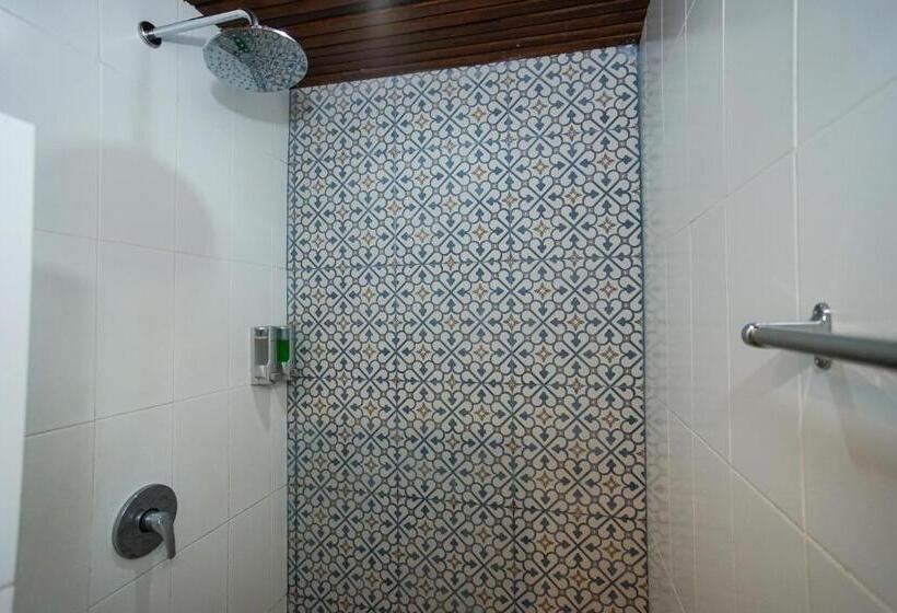 풀장 전망 디럭스 룸, The Kubu