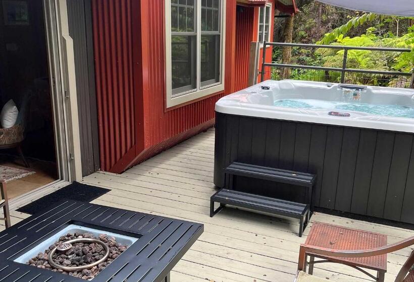 דירה בת חדר שינה 1 עם מרפסת, Volcano Village Estates