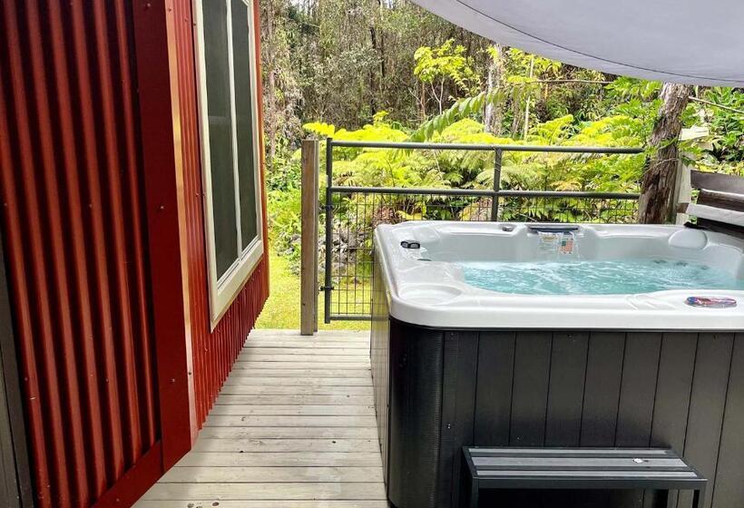 דירה בת חדר שינה 1 עם מרפסת, Volcano Village Estates