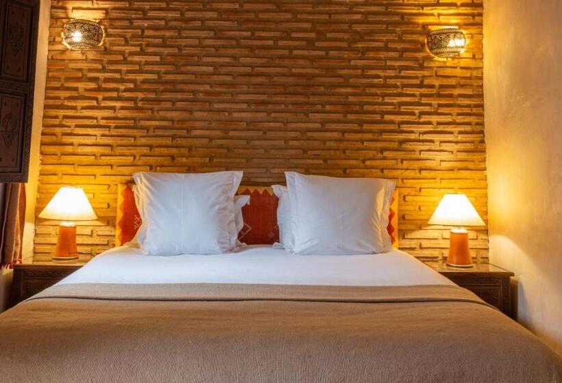 اتاق استاندارد با تخت بزرگ, Les Sources Berbères Riad & Spa