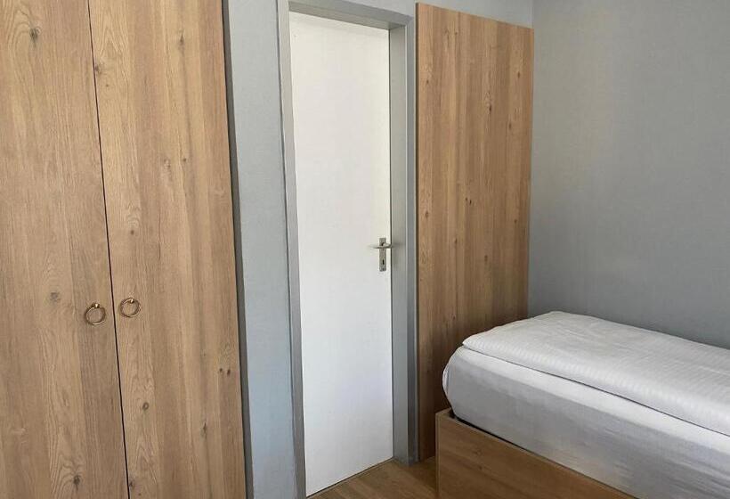 Номер Стандарт Индивидуальный, Louis Hotels