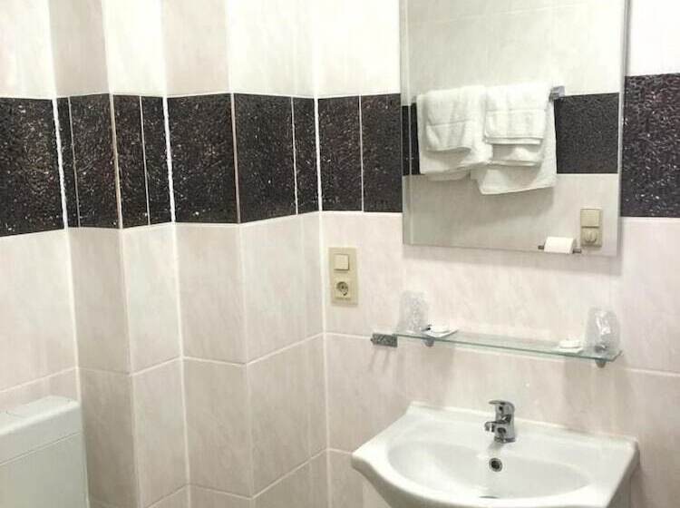 Номер Стандарт Индивидуальный, Louis Hotels