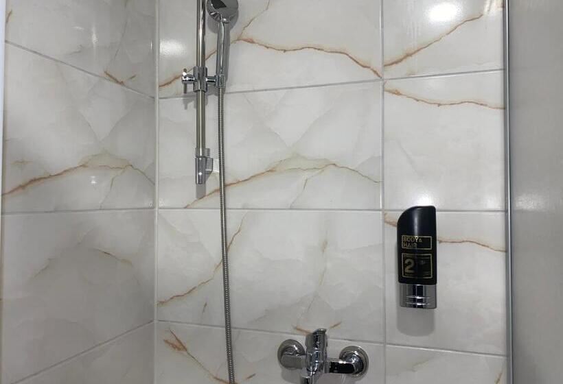 Номер Стандарт Индивидуальный, Louis Hotels