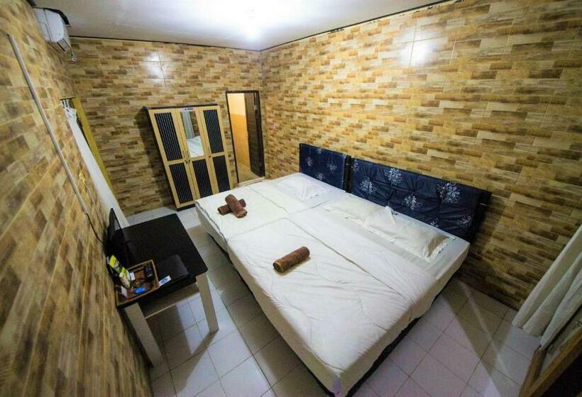 스탠다드 트리플 발코니 룸, Clamonic House Nusa Dua