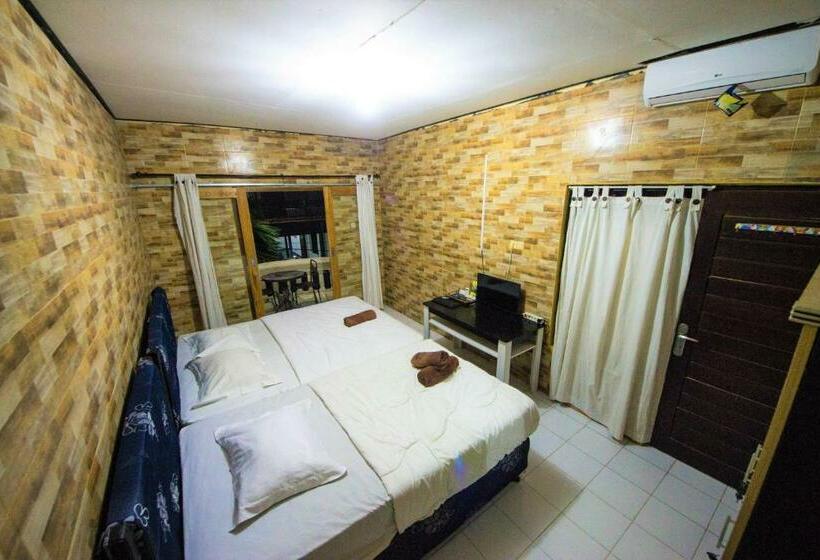 스탠다드 트리플 발코니 룸, Clamonic House Nusa Dua