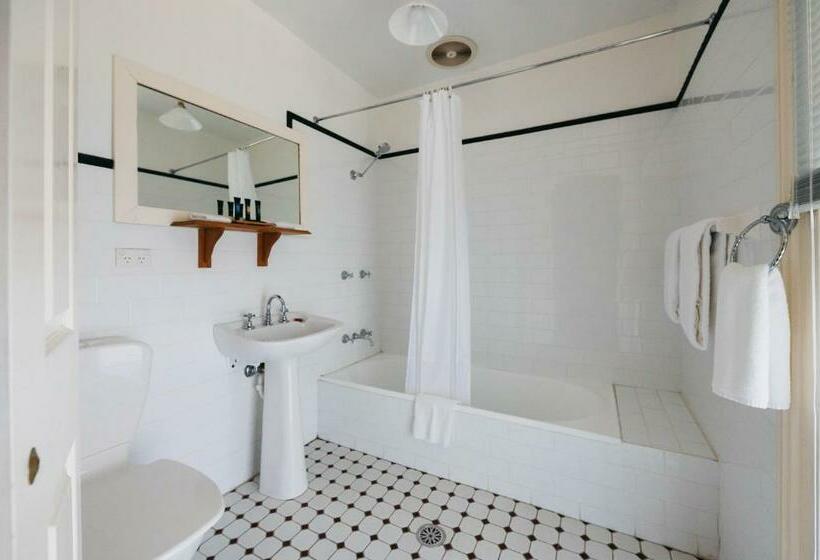 חדר סטנדרט, Etico At Mount Victoria Manor