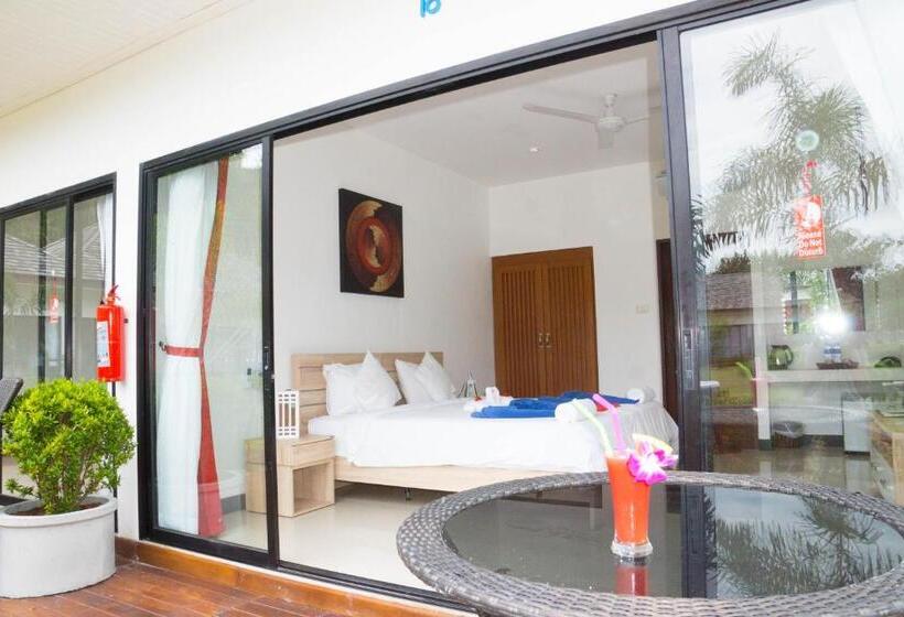 غرفة كومفورت, The Reef Resort