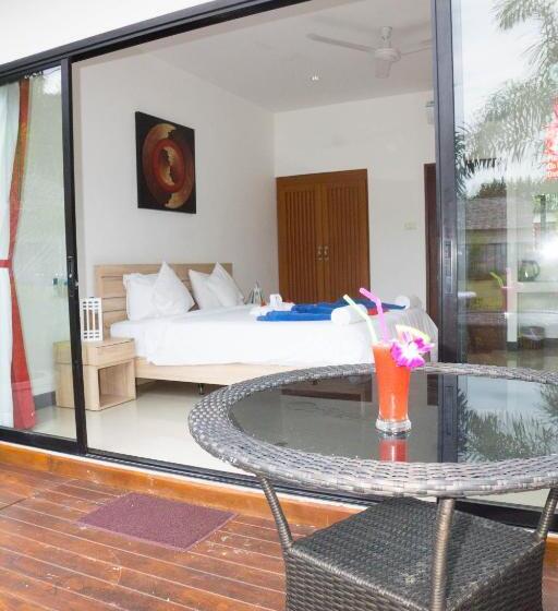 غرفة كومفورت, The Reef Resort